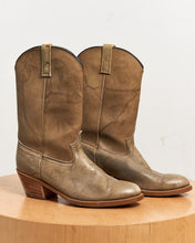 Load image into Gallery viewer, Dingo Cowboy Boots - Tall Light Brown Size 11
