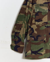 Load image into Gallery viewer, 1995 US Marines Woodland Coat
