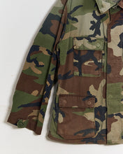 Load image into Gallery viewer, 1980s USMC Woodland Combat Coat

