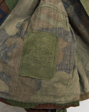 Load image into Gallery viewer, 1980s USMC Woodland Combat Coat
