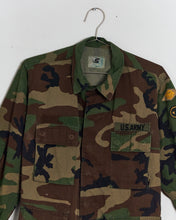 Load image into Gallery viewer, 1980s US Army Woodland Combat Coat
