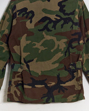 Load image into Gallery viewer, 1980s US Army Woodland Combat Coat

