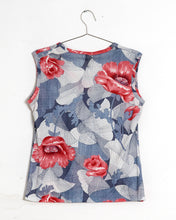 Load image into Gallery viewer, 1970s Sleeveless Floral Blouse
