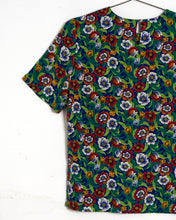 Load image into Gallery viewer, 1980s Floral Top &amp; Shorts Set
