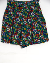 Load image into Gallery viewer, 1980s Floral Top &amp; Shorts Set
