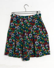 Load image into Gallery viewer, 1980s Floral Top &amp; Shorts Set
