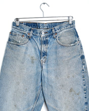 Load image into Gallery viewer, Levi&#39;s 560 - 28x32
