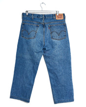 Load image into Gallery viewer, 1990s Levi&#39;s Slim Straight - 36x25
