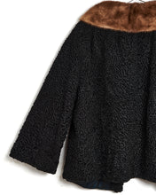 Load image into Gallery viewer, 1960s Fur Trim Persian Wool Coat

