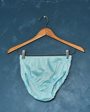 Load image into Gallery viewer, 1970s Slumber Suzy Nightie Set
