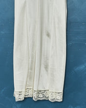 Load image into Gallery viewer, 1990s FM Lingerie Lace Slip

