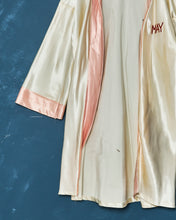 Load image into Gallery viewer, 1950s Embroidered Satin Robe
