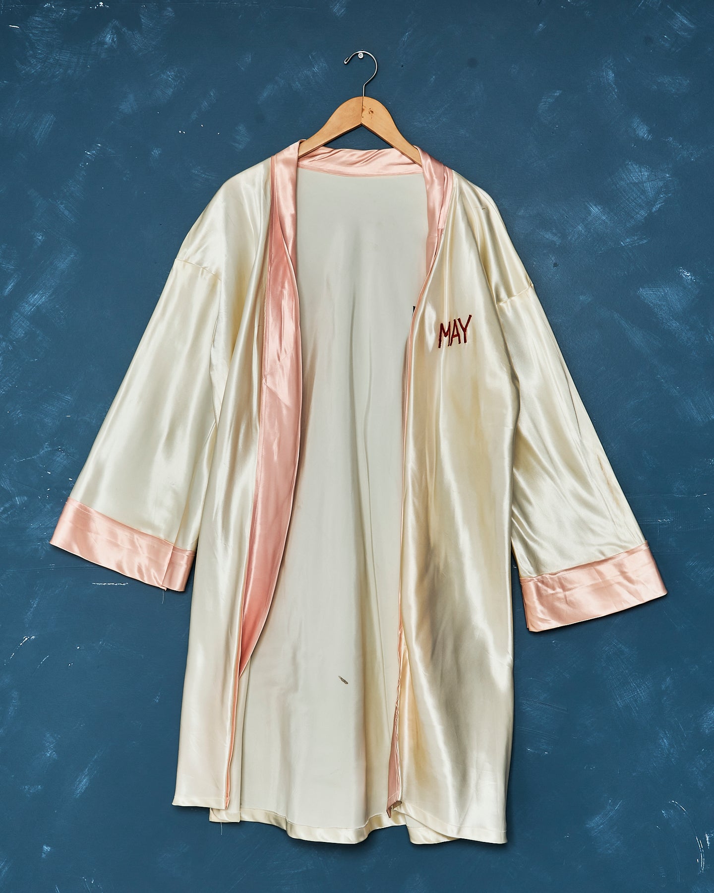 1950s Embroidered Satin Robe