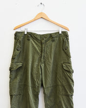 Load image into Gallery viewer, 1980s Canadian Military MK III Trousers - Multiple Sizes
