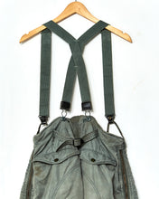 Load image into Gallery viewer, 1960s/70s F1B Flight Trousers Aircrew - Size 36
