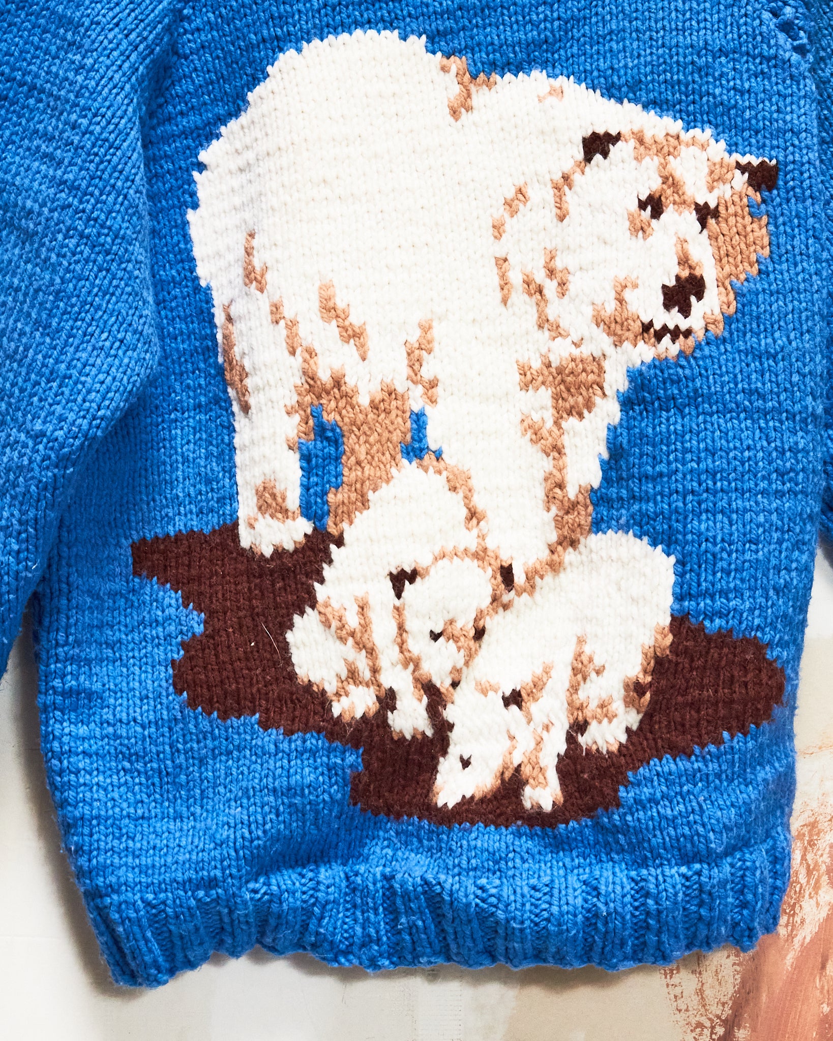 1960s/70s Mama Bear Curling Sweater