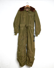 Load image into Gallery viewer, 1940s WWII U.S.Navy Colvinex Electrical Heated Flight Suit
