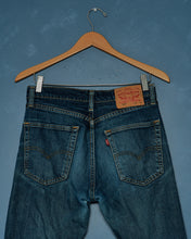 Load image into Gallery viewer, Levi&#39;s 505 - 29x31
