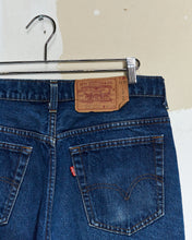 Load image into Gallery viewer, 1980s Levi&#39;s 517 33x32
