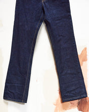 Load image into Gallery viewer, 1990s Levi&#39;s 517 28x29.5
