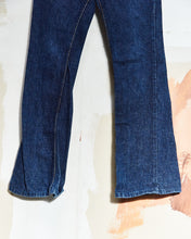 Load image into Gallery viewer, 1970s Lee Jeans 27x32
