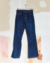 Load image into Gallery viewer, 1970s Lee Jeans 27x32
