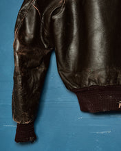 Load image into Gallery viewer, 1950s/60s Steerhide Shearling Jacket
