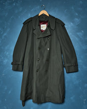 Load image into Gallery viewer, 1990s London Fog Trench Coat w/ Liner
