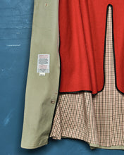 Load image into Gallery viewer, 1980s London Fog Trench Coat w/ Liner

