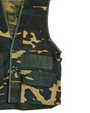 Load image into Gallery viewer, Duck Bay Woodland Camo Vest
