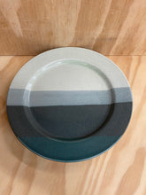 Load image into Gallery viewer, Mikasa Striped Plate Set

