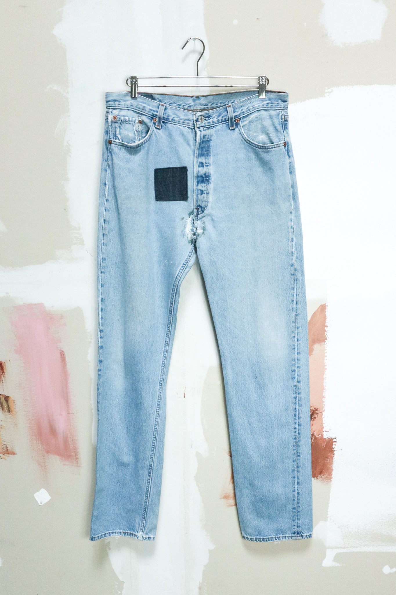 Levi's 501 35x37 Mended