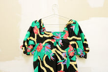 Load image into Gallery viewer, 1970s Hawaiian Maxi Dress
