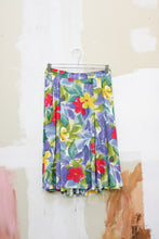 Load image into Gallery viewer, Union Made Floral Blouse and Skirt Set (Set of 2)

