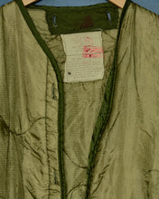 Load image into Gallery viewer, 1978 M-65 Liner - Medium
