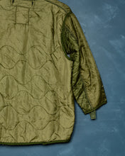 Load image into Gallery viewer, 1978 M-65 Liner - Medium
