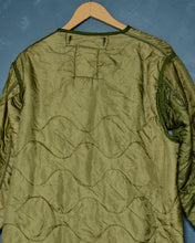 Load image into Gallery viewer, 1978 M-65 Liner - Medium
