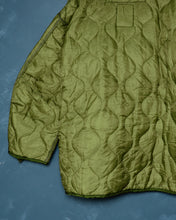 Load image into Gallery viewer, 1976 M-65 Parka Liner - Large
