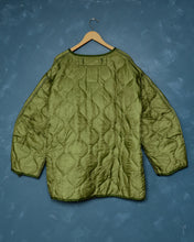 Load image into Gallery viewer, 1976 M-65 Parka Liner - Large
