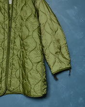 Load image into Gallery viewer, 1983 M-65 Parka Liner - Small
