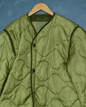 Load image into Gallery viewer, 1987 M-65 Liner - Medium

