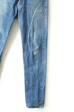 Load image into Gallery viewer, Levi&#39;s 501 30x35
