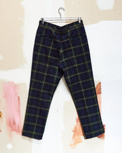 Load image into Gallery viewer, 1940s/50s B.Forman Wool Plaid Trousers

