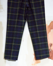 Load image into Gallery viewer, 1940s/50s B.Forman Wool Plaid Trousers
