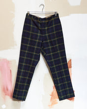 Load image into Gallery viewer, 1940s/50s B.Forman Wool Plaid Trousers
