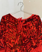 Load image into Gallery viewer, 1960s Fairbrooke Fleece Poncho
