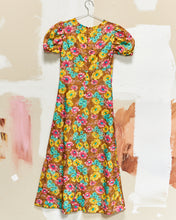 Load image into Gallery viewer, 1960s/70s Floral Cap Sleeve Dress
