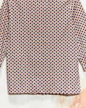 Load image into Gallery viewer, 1970s Leaf Patterned Blouse
