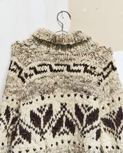 Load image into Gallery viewer, 1960s Patterned Curling Sweater
