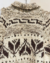 Load image into Gallery viewer, 1960s Patterned Curling Sweater
